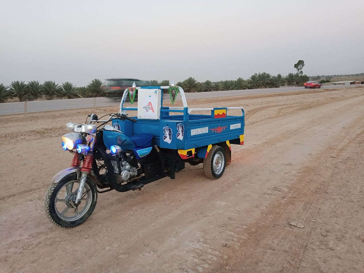 السلام عليكم ستودات للبيع موديل 21 محرك 22 اوراق اصولي كفاله عامه ستوته جاهزه سعر 1500 وبيها مجال المكان بابل الشوملي الرقم ***********
