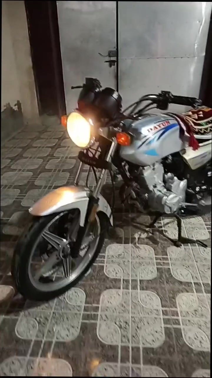 سلام عليكم
دايون لبيع موديل 21
وراق اصولي درجه كلشي بيه شغل
كهربائيات كامله


**إذا كنت صاحب هذا الإعلان وتريد حذفه لأي سبب، رجاءا أرسل رسالة إلى الدعم الفني**