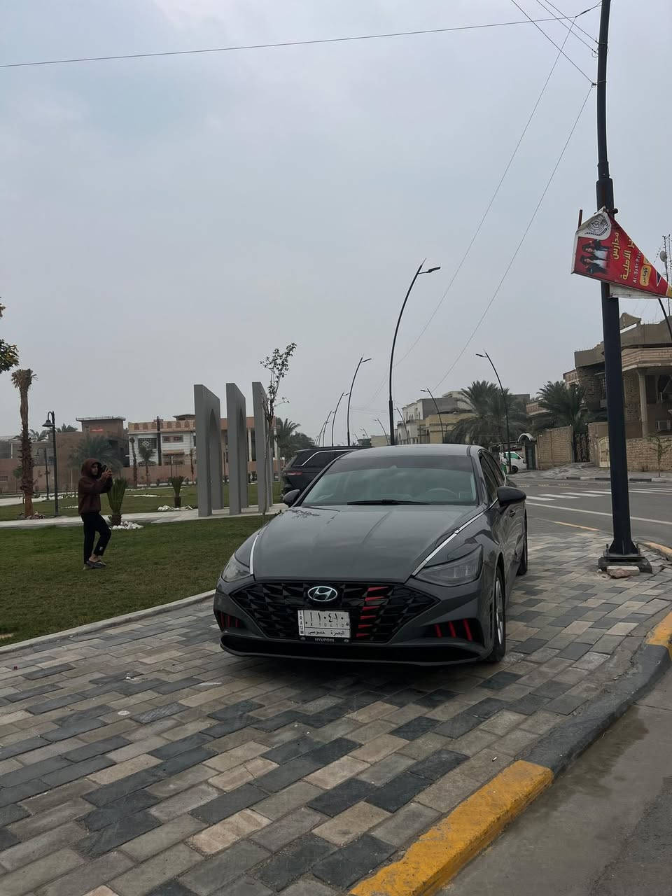 سوناتا 20 ضربه بس دعاميه ارباكات ضاربات صور الحادث موجودات كلهن دحجه بل باب بعدهي ما مصلحه شوف العين نص فول سياره استخدام شخصي مكينه وكير وشواصي ولغود تبريد كله كفاله سياره ما ناقصه شي 
السياره معوقين 
باقيلها سنه وصير حره السعر 167
***********
