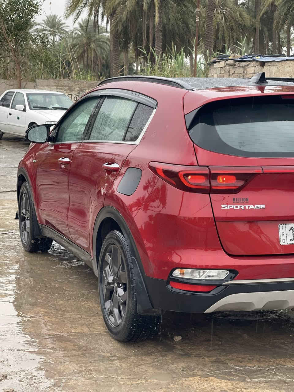 للبيع موديل 2020
سبورتج امريكي بغداد رقم جديد قطعه وحدة بس بنيد 
فول ماعدى البصمة مكاني بغداد محمودية 
السعر 170 بيها مجال السيارة احلة من الصور 
للتواصل 
                 ***********
