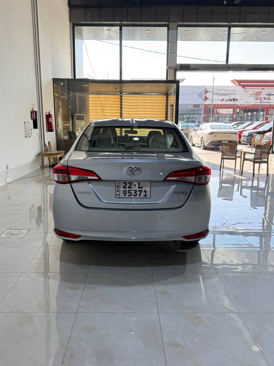 Toyota Yaris 
موديل2022
مكينه گەورە
جامليغو  ده ركه ى دواوه بؤياغه
*********** وەتسئاپ Singapore
