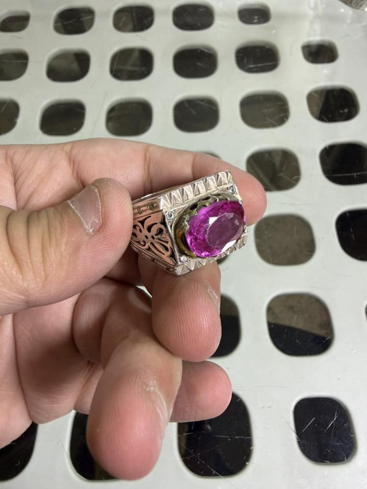 ⁂السلام عليكم إخواني.
☙ محابس فضة للبيع
 ☙كافة التفاصيل والصور بالخاص.
☙مكاني بغداد.


**إذا كنت صاحب هذا الإعلان وتريد حذفه لأي سبب، رجاءا أرسل رسالة إلى الدعم الفني**