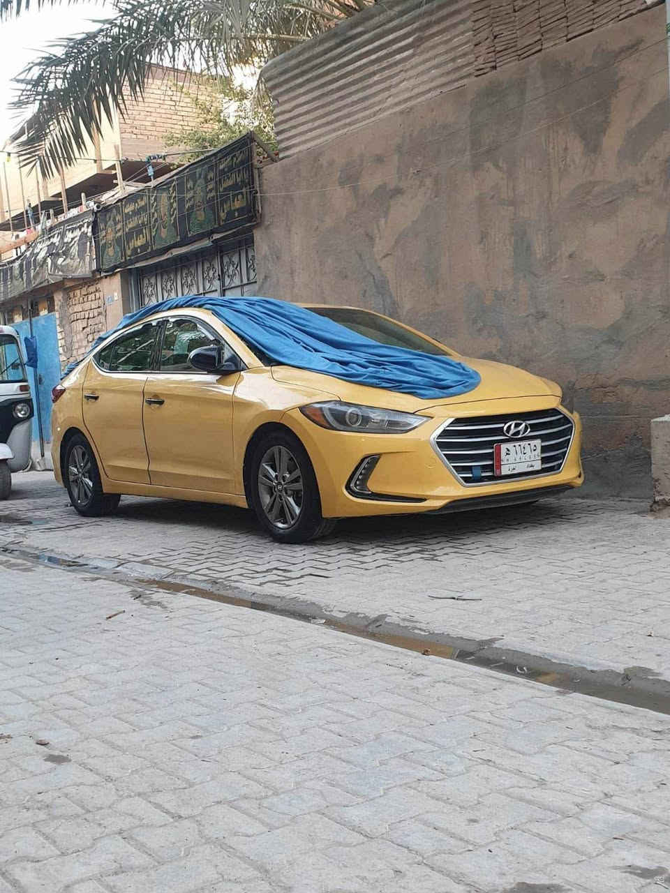السلام عليكم هونداي النترا موديل 2018 وارد امريكي للبيع ماشيه 170 الف فقط بنيد مبدل والباقي كله ليبل واحد مكينه 2000 دوش وكيرAT بلاد كشنات جلد مخمل تبريدها بستم وخير من الله شاشه جبيره ورادارات جانبيه خلفيه وحساسات خلفيه منضومه كامله زنون ويل كب 16 السياره مصفره هيئه وغرامات ورقم انكليزي تحويل مباشر مكاني بغداد الشعله السعر 110 وبيها مجال للاستفسار الاتصال على الرقم ***********
