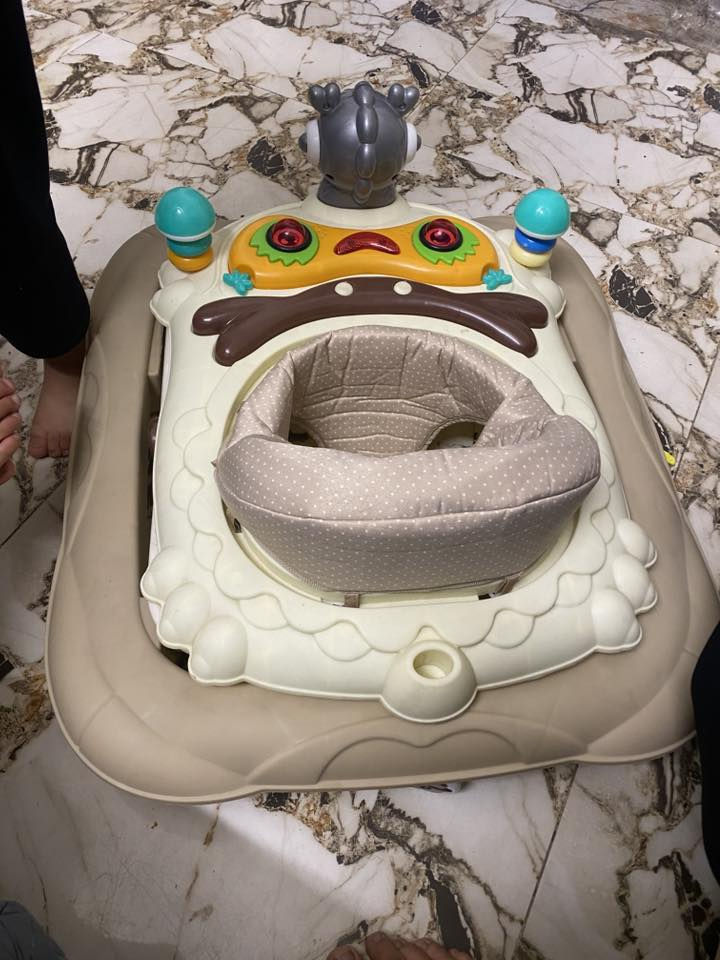 حجله غير مستعمله الطفل ميكعد بيهه للبيع اخذناهه جديده 22الف ابيعه 20مكاني بغداد جديده ‭0771 307 4079‬
