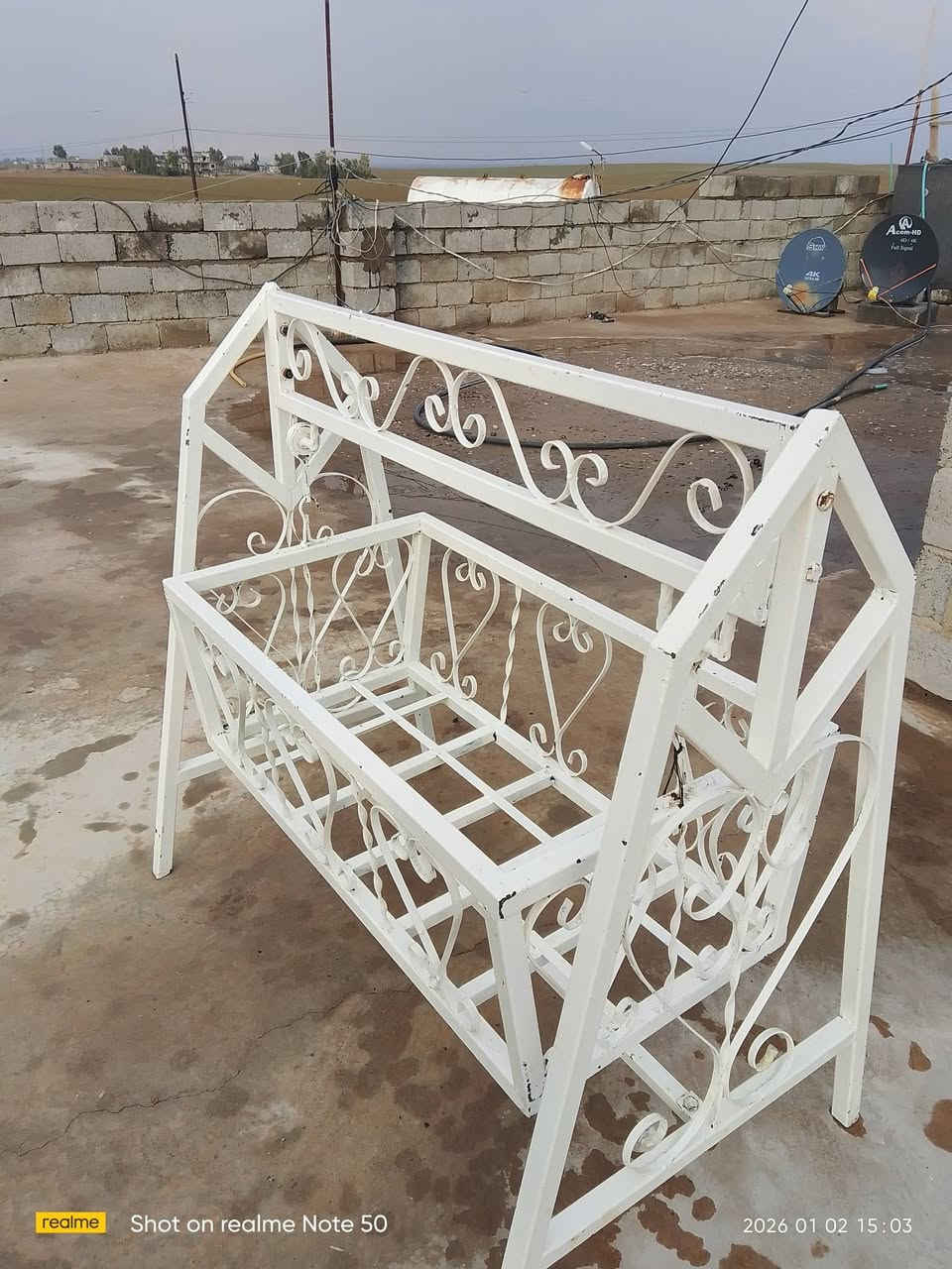 للبيع نضيف وثقيل مستعمل قليل السعر 100 قفلها رقم الموبايل ***********
