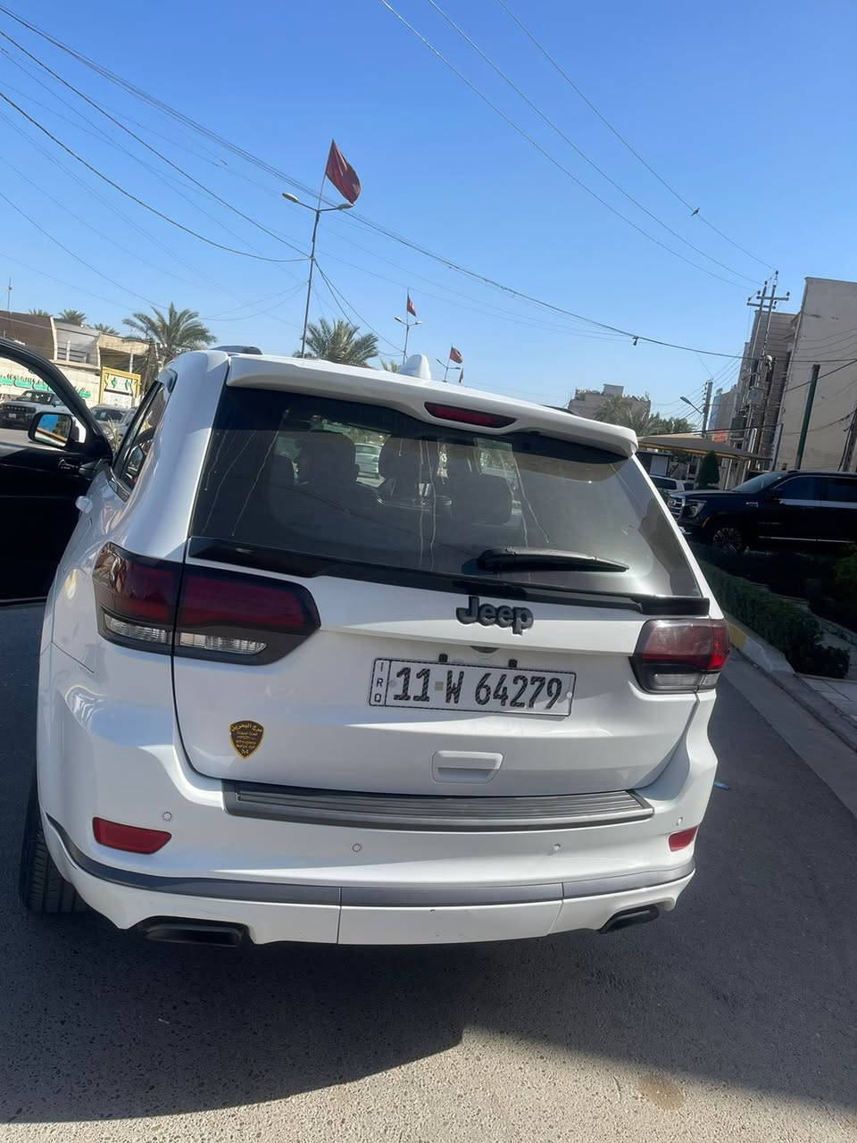 سلام عليكم جيب 2019 فول مواصفات فئه ال x مواصفاتها متخلص وسياره رزانه ونضافه ونصبه سياره ممتعوبه احلى من الصور كير مكينه بل جيس مكفولات شوته رياضي بلادي سياره كلش جديده وقويه 
سعرها 255 وبيها مجال ب ***********
