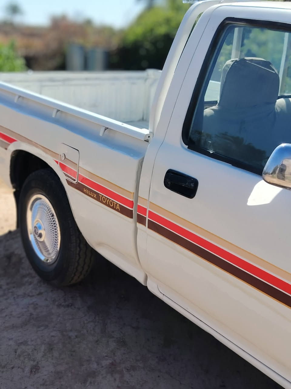 بيكم ٨٩ للبيع سياره علا وضع الشركه لاخياس  كير محرك اكسل شاصي شرط كفاله رقم الاماني صلاح الدين بيه جراد ورش حزام اي معجون مابيه الاتصال على الرقم هذا *********** وع رقم *********** السعر ٤٥ وبيه مجال
