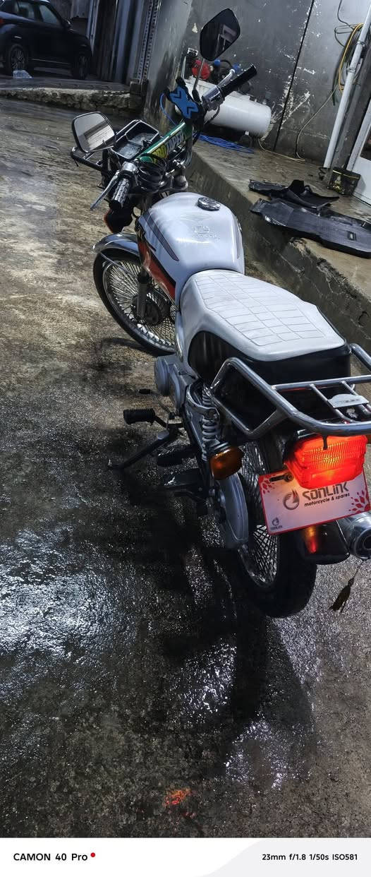 مطور تايكر للبيع تحريكه فول وايرمنيه شغاله موصل حي البكر السعر 425


**إذا كنت صاحب هذا الإعلان وتريد حذفه لأي سبب، رجاءا أرسل رسالة إلى الدعم الفني**