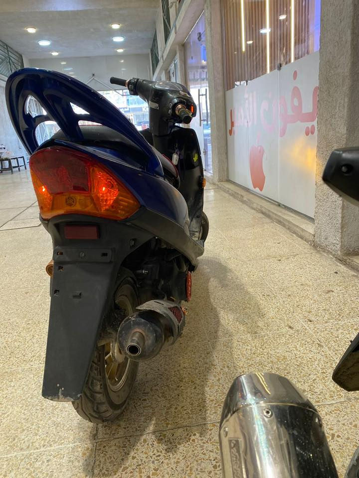 سلام عليكم ماكس عدله الدراجه خير من الله مكينه بلاديه رمبه الدراجه
تزويد خارجي اصلي سبايدر 4 بك لايت خلفي 4 اشاير 4 صدر امامي رياضي فج و فلنجه رياضي صالنصه 
رياضي ويل كب اصلي دبل خلفي رياضي شوته 4 ستاند صفح رياضي 
اصلي كلج امامي رياضي مكينتها ما مفتوحه ابد شيال رياضي قطره دهن رياضي و بعد بيها هواي تزويد الدراجه متعوب عليها مستعجل عل بيع 
السعر 1100 و بيها مجال الدراجه موجوده بل امين او بـ شارع الربيعي 
للتواصل ***********
