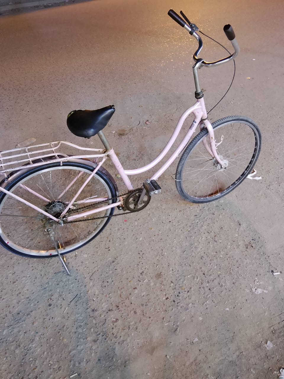 سلام عليكم باسكل البيع ياباني الصلي جاهز طالع حاويه باسكل حلو ومرتب حجم 26 سعره 55مكاني ناصريه حي اريدو رقم *********** شراي تصل
