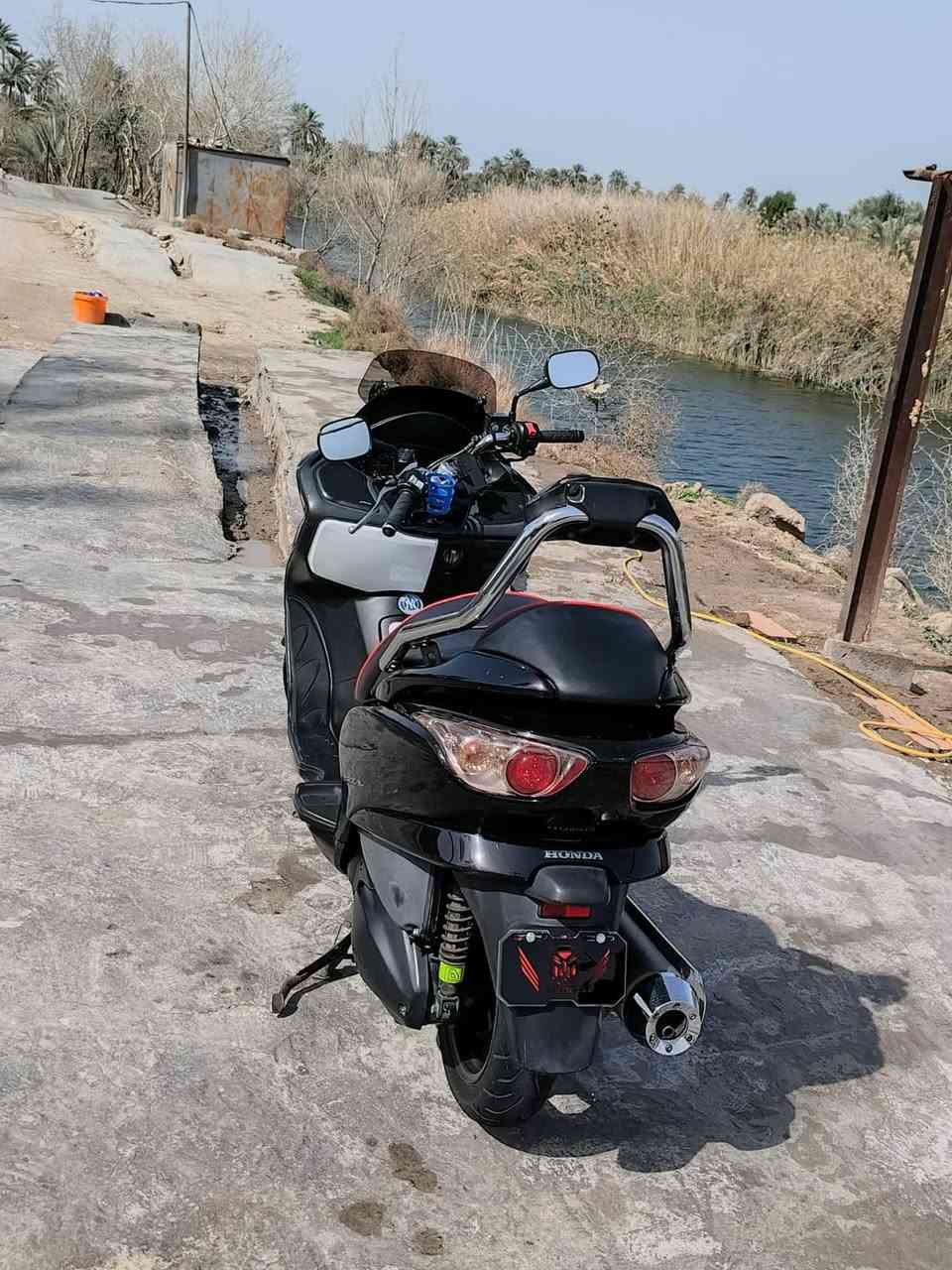 السلام عليكم فورزا 09 للبيع مگفوله كفاله عامه متوازي على بيعتها هذا رقمي *********** اي استفسار واتساب او اتصل على الرقم
