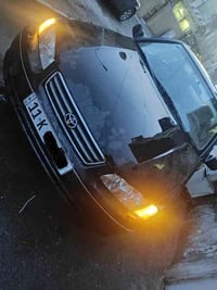 كامري موديل 2000  بسمي رقم جديد محرك كير تبريد حداديه كله جديد بيها جر...