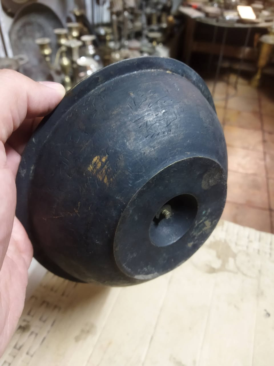 مساكم الله بالخير والبركه 🇮🇶🕊️🇮🇶 طاسه خلاص شغل قديم جدااا منقوشه بلكامل ال12امام عليهم السلام و ايات الشفاء مكتوبه وجهين للاستفسار خاص او الاتصال على الرقم التالي ***********اخوكم كرار الشيخ
