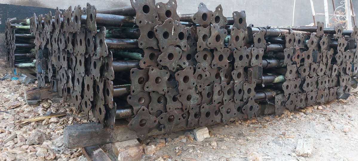 جكات عجمان طول 4 متر نضيفات العدد 260 جك مكاني حله ***********
