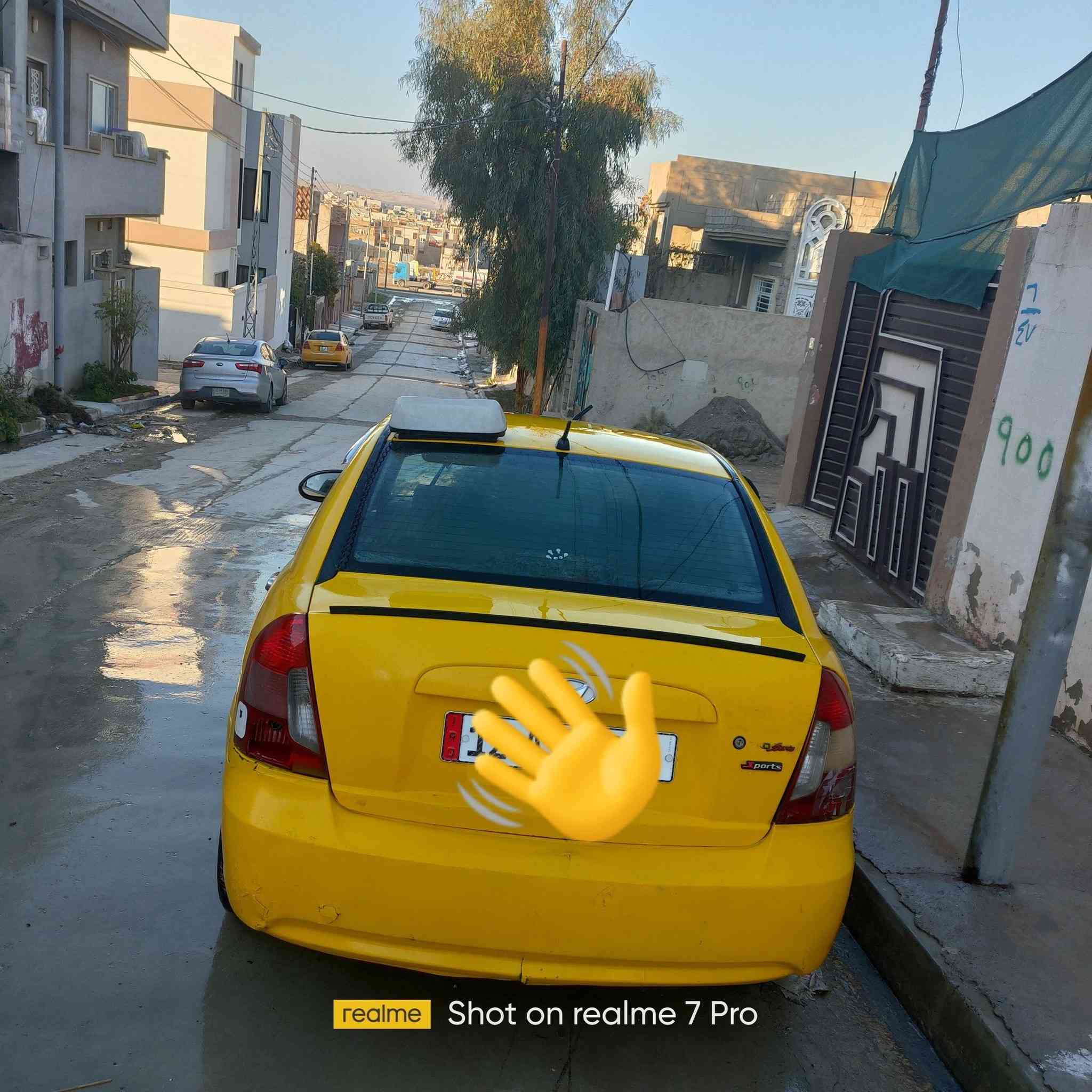 السلام عليكم اكسنت للبيع موديل2008 وارد كوري محرك16كير توماتيك سياره بأسمي نضيفه هيئه وغرامات صفر  رقم نينوى اجنبي  وكابون بانزين تبريد شغال 
الضرر: طخه بسيطه يم قبغ البانزين وتلقيطات معجون سياره نضيفه كدام العين 
السعر105وبيها مجال بسيط العنوان موصل
رقم موبايل
***********
