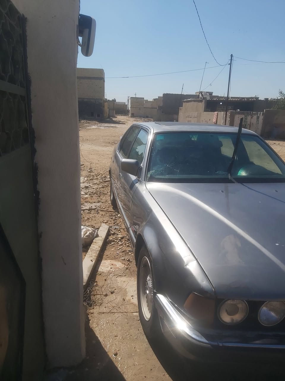 بي ام 730 8 شاد محرك وكير واكسل 40 باب طويل 
رقم بغداد  ويل بيها شعاع هاذه الويل بدلته لبيع السعر  40بيها مجال 
او مراوس شعندك نزل 
#ياالله


**إذا كنت صاحب هذا الإعلان وتريد حذفه لأي سبب، رجاءا أرسل رسالة إلى الدعم الفني**