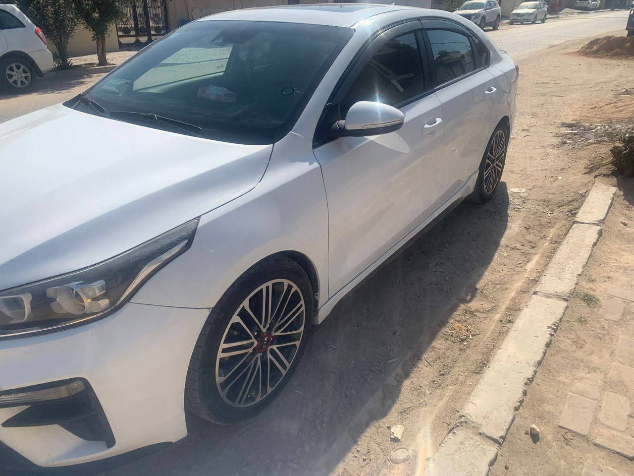 كيا فورتي وراد امريكي موديل ٢١ 
مكينه كير تبريد قطعتين جاهزة 

كير عادي ست نمر والبك سبعه نظام رياضي سبورت
رقم بغداد 
المواصفات : مانع انزلاق رادار امامي مانع تصادم اشاير بلمري بصمه ترحيب صندوق ذكي كامره خلفيه بصمت تشغيل تحكم سرعه تثبيت مسار الطريق

السعر ١١٨ وبيه مجال 

الاستفسار أكثر الاتصال على الرقم ‏‪***********‬‏
