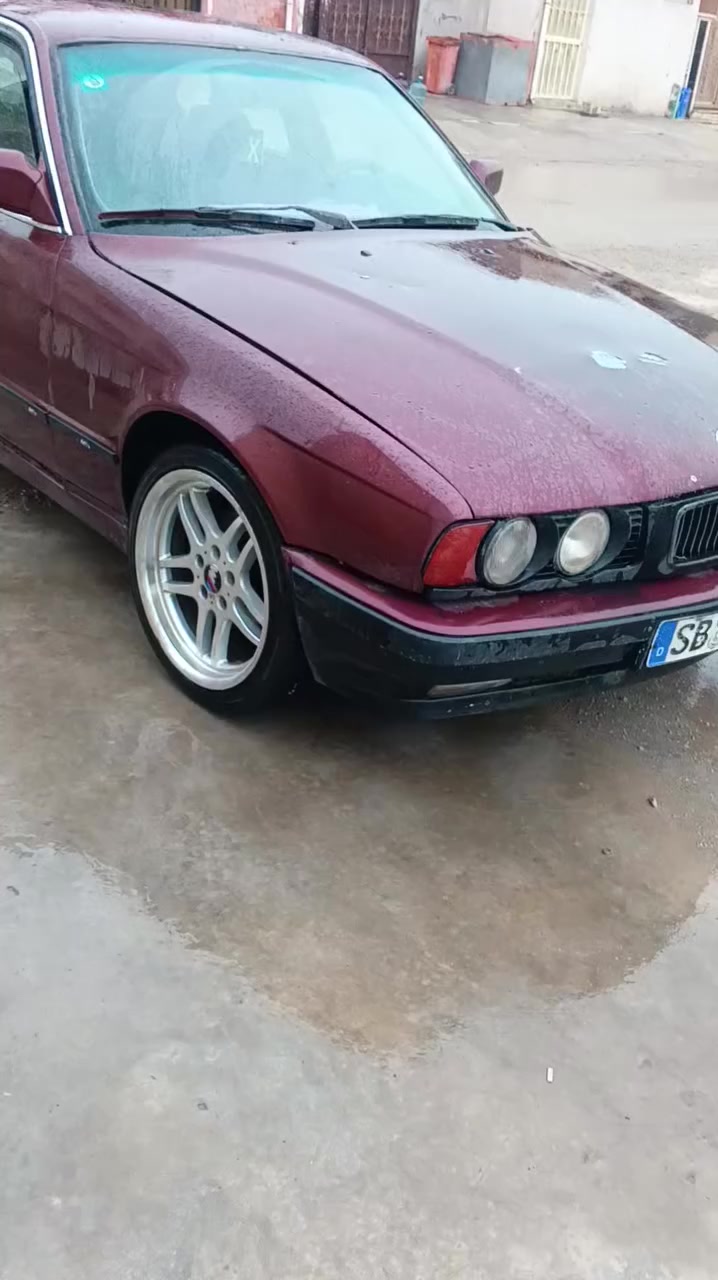 سلام عليكم بي ام موديل 93حجم 520
رقم نكليزي بغداد سياره جاهزه من كير ومحرك تخم تاير حداديه مكان سياره بغداد قرب مرور الحسينية 
سياره بلاش سعر /35/وبيه مجال حك جيه 
***********
