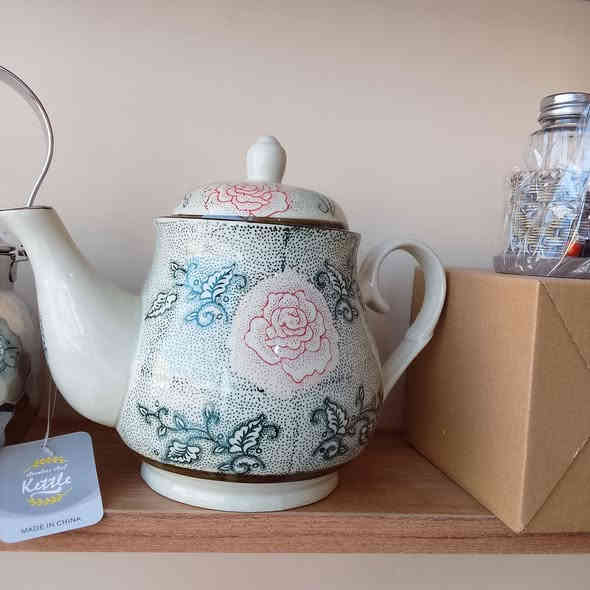 مواد منزليه باسعار مناسبه 
العنوان محاويل حي العسكري مقابيل مجمع بشير الاوربي 
متوفر توصيل داخل وخارج المحاويل واتساب ***********
