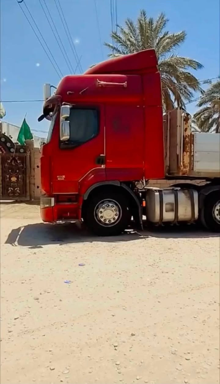 السلام عليكم للبيع رينو موديل ٢٠٠٧ مشترك ثلاجة داخلية دبل مناميه تبريد تدفئة گير اوتماتيك مربوطة أربع دناگير عربانة ابو حيدر رقم سليمانية بأسمي تحويل مباشر للتواصل السعر خاص ***********
