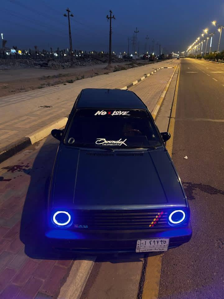 سلام عليكم
كولف عضم 1990 للبيع 
مكينه 1800 كير عادي بشرط
سستم صوت شاشه 
سياره كزوز نصبه تخبل 
40 بيه مجال 
***********
