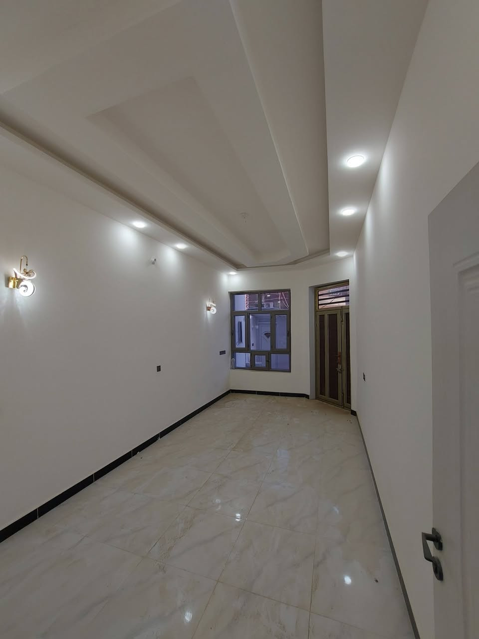 🏩 دار للأيجار ✅️ الموقع بعقوبة العزات 💥 بناء حديث ⬅️ فول المواصفات 🎈زيروا غير مسكون 🏚 شغل درجة اولى 
🏘 ايجار الدار [[ ٥٠٠ ]] الف قابل للتفاوض 🔺️ مساحة الدار  ( ١١٥ ) متر 
🏘 طابق الأول ( ١ ) غرفة نوم 🏛 وستقبال ⬜️ وصالة 🛖 ومطبخ 🛁 ومجموعة صحيات كاملة 🔶️ مع مناور عدد ( ٢ ) 
🏘 طابق ثاني ( ١ ) غرفة نوم كبيرة 🟨 وصالة 🛁 ومجموعة صحيات ⭕️ مع سطحين 💥💥💥

للاستفسار مع مكتب نجاح العميري للعقار ☎️
 موقع المكتب ⬅️ مدخل العزات مجاور اسواق نوتيلا الغذائية 🛒 او التواصل على الماسنجر او الواتساب على الرقم *********** 📞📞
