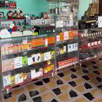 فاترينات جام • ٣ قطع • كوت حي الحكيم