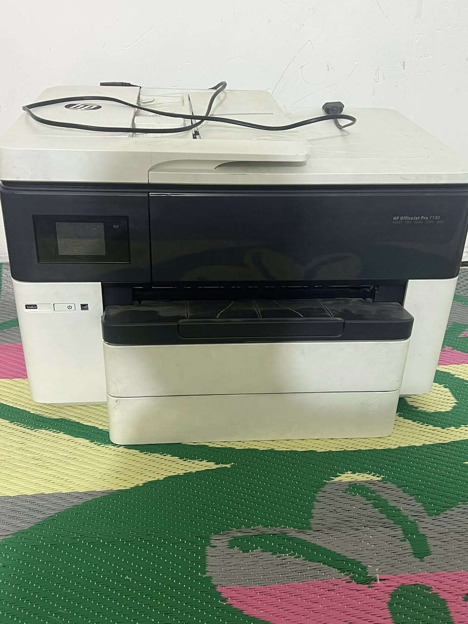 السلام عليكم طابعه للبيع بدون حبر رقم ***********
