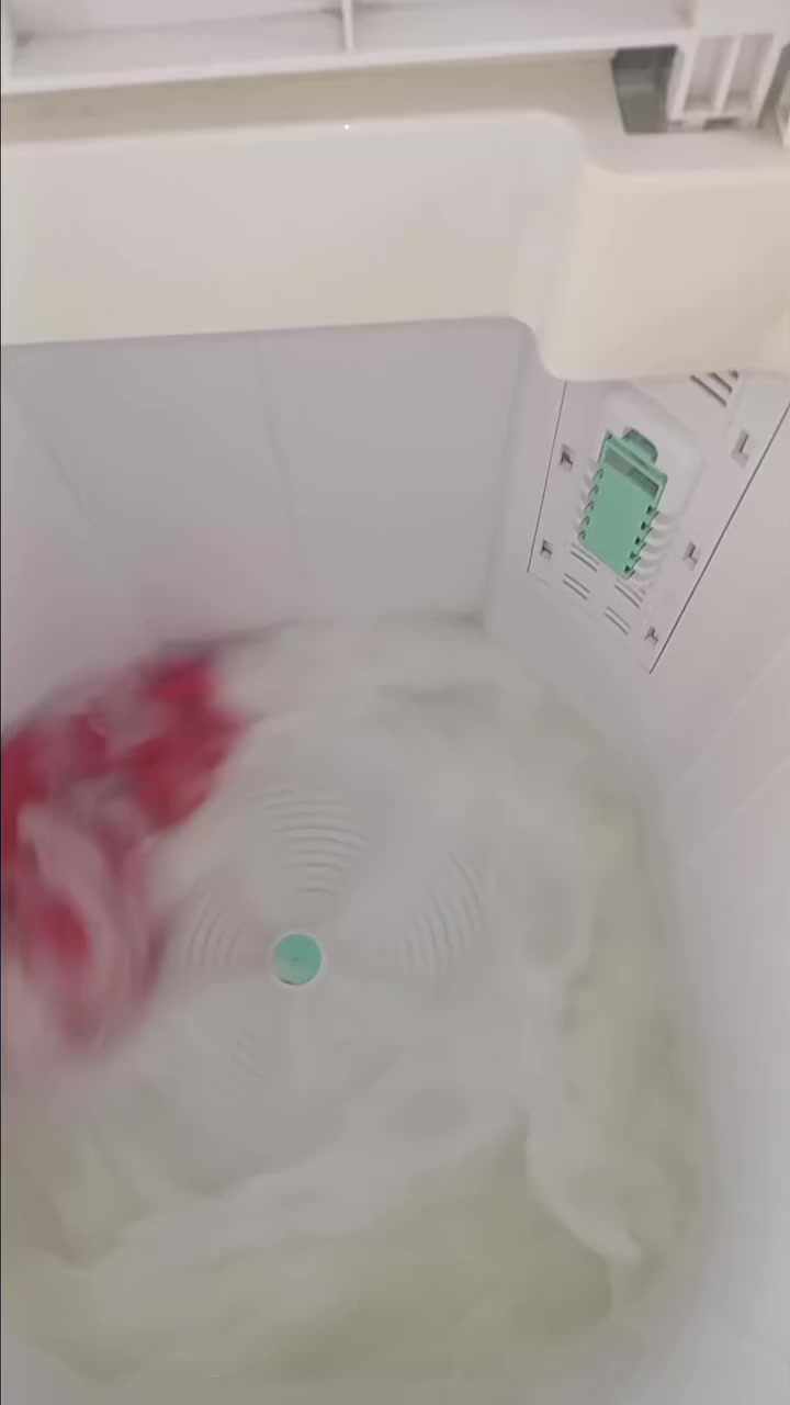 سلام عليكم مكلف بل نشر غسالة للبيع شرط شغل السعر خاص او تصال ع رقم الهاتف ***********
