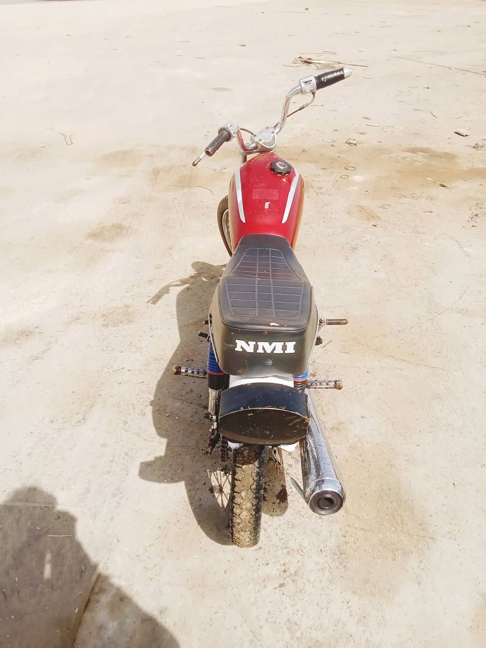 سلام عليكم دراجه  كلك للبيع   لسعر  275واسط ***********
