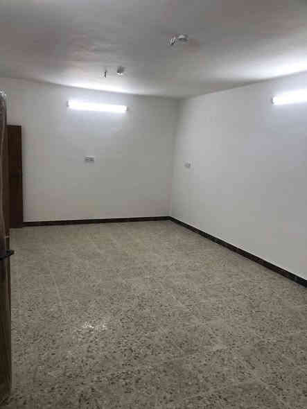 للايجار في السيديه
دار ٣٠٠م تجاري
الموقع السيديه شارع النخل
يحتوي الارضي كراج يسع سيارتين حديقه ومحل فارغ 
مدخلين صاله ومطبخ حار بارد غرفتي نوم حمامين منور داخلي كبير ومنور حولي 
الطابق الاول غرفتي نوم وحمام وسطح 
الطابق الثاني سطح
الموقع السيديه شارع النخل مباشر
الدار يحوي محل كبير يوجر مع الدار او بدونه
يوجر سكني او 
يصلح معهد او روضه او مركز تجميل 

للاستفسار ‼️
✉️ مراسلة الصفحة ✉️ 
أو ⚠️
نتشرف بزيارتكم لمكتبنا الكائن في 
السيدية-مقابل جامع الهدى 🕌
أو ⚠️ 
الاتصال على الارقام التالية : 
☎️***********
☎️***********
واتساب✅
فايبر ✅
