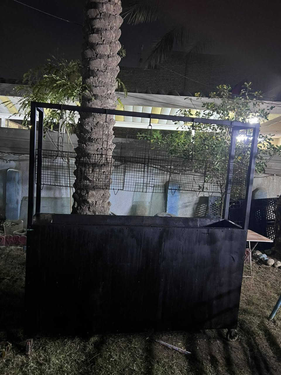 أغراض مطعم استخدام اقل شهر
شوايه مال كص ع الفحم شركه العذاري 
طباخ 3عيون 
شوايه مال دجاج 
شوايه مال اجنحة 
مكاني بغداد حي اور 
***********
