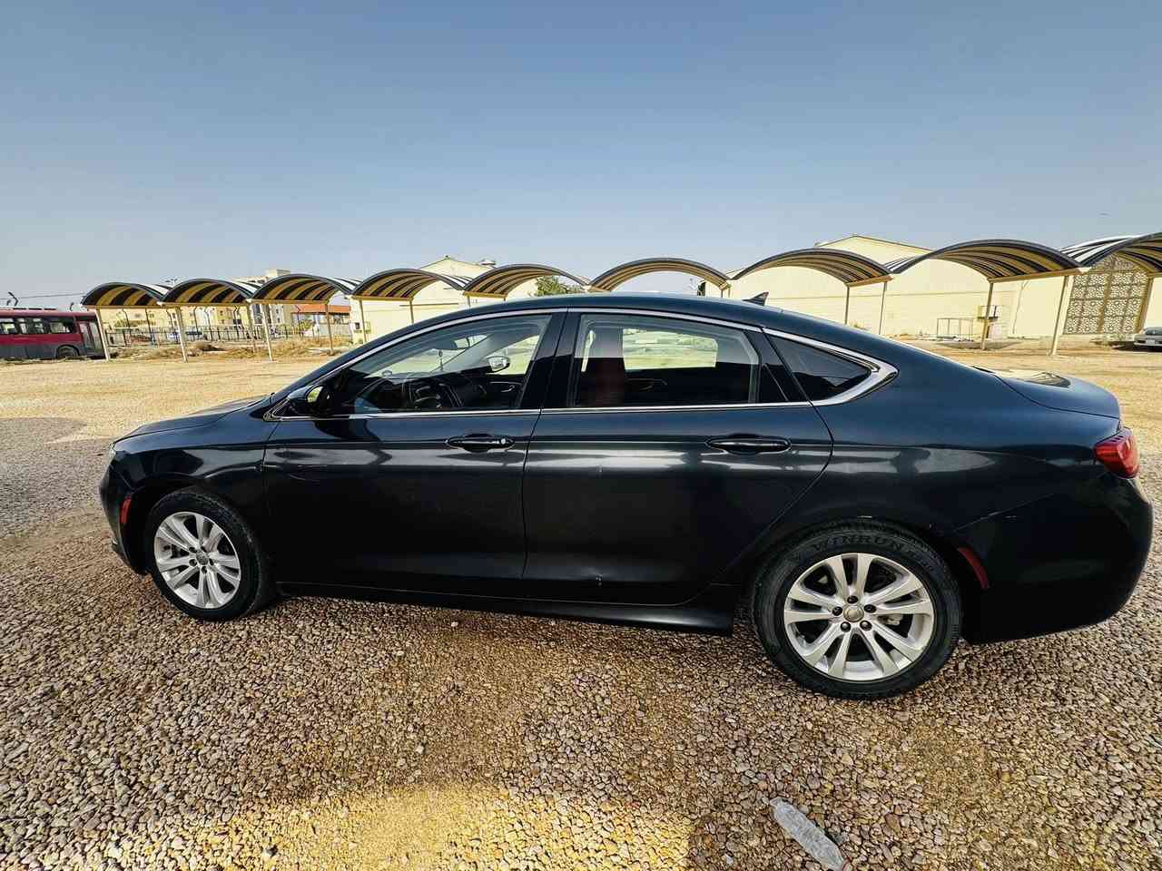 كرايسلر c200
موديل 2016
محرك 4 سلندر 2.4
منظومة غاز
لون اسود
كير 9 نمر
كشنات كهربائيه
دواخل جلد
شاشة كبيره
السياره حره
وارد امريكي حادثها جاملغ جهة السايق فقط
السعر 105 وبيها مجال
مكان السياره النجف
***********
