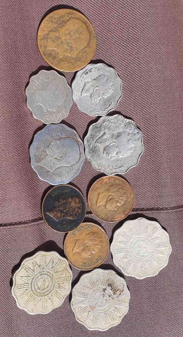 عملات ملكية عدد 8 
عملات شعار عدد 3 

ابيع لأعلى سعر


**إذا كنت صاحب هذا الإعلان وتريد حذفه لأي سبب، رجاءا أرسل رسالة إلى الدعم الفني**