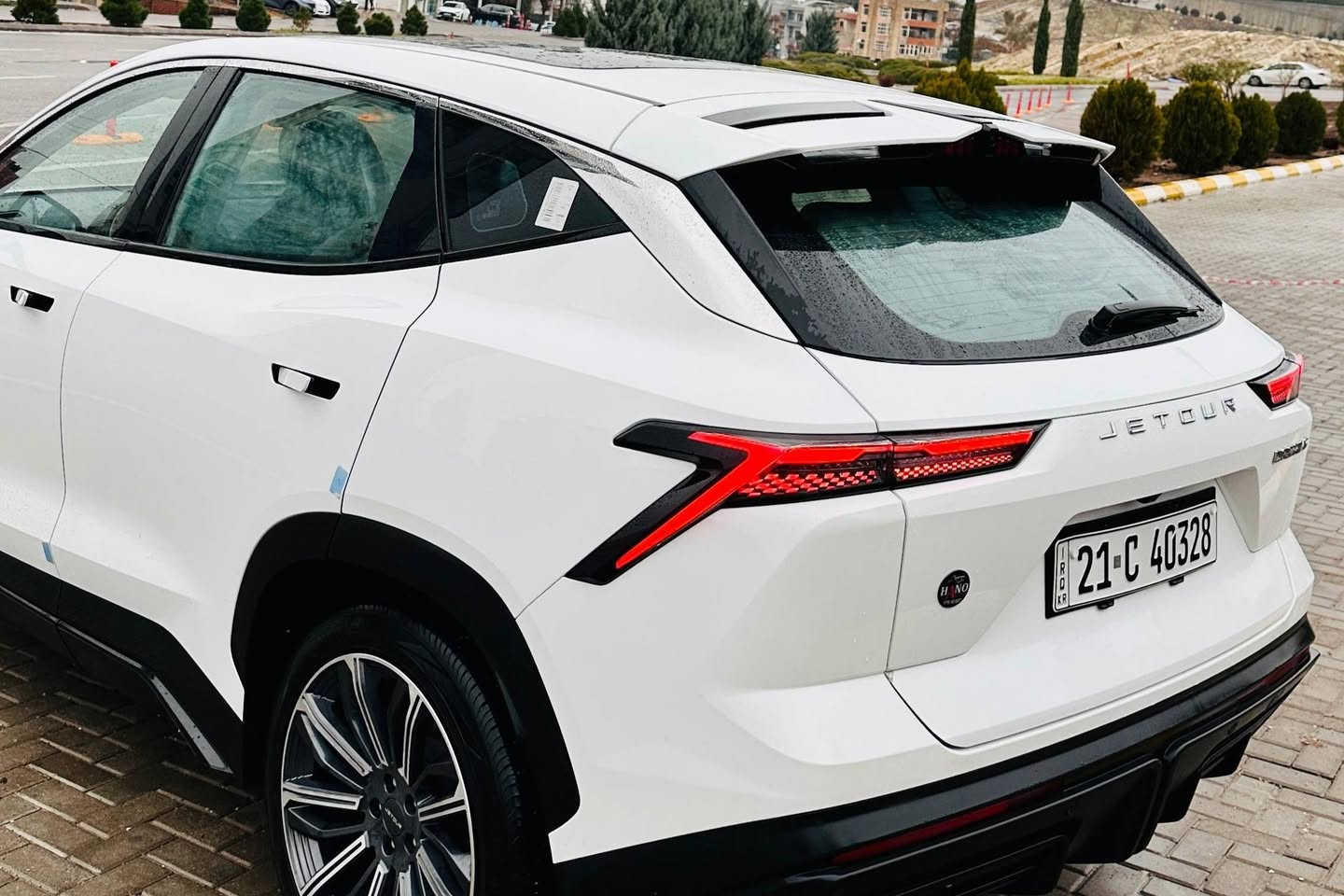 جیتۆر داشینگ فول 2024 مەکینە ١،٦ ی تۆڕبۆ 
تەنها ٣٠،٠٠٠km ڕۆشتووە
مواصەفات فوول 
( سەقف پانۆراما ، ڕاداری ٣٦٠ ، 
کامێرای ٣٦٠ ، سنوق جەگ ، 
تەحدید سورعە ، خەتی جادە ، 
شاشە گەوەرە ، کوشن سارد و گەرم ، 
کوشن کارەبای و خەزن ، شەغال ،
 وە زۆر مواصەفاتی تر....)
تەنها چەمەلەغی سەکنی پێشەوە 
بستێک بۆیاخی هەیە بەس دەعم نییە بۆ ئاگاداریتان)

سـعـر : لە کۆمێنت داوابکە ڕاستەوخۆ بۆت دێت 📥 

گێر و مەکیەنەی بەشەرت 
هیچ کێشەیەکی تێدا نییە 

ژمارەی خاوەنەکەی 
***********
