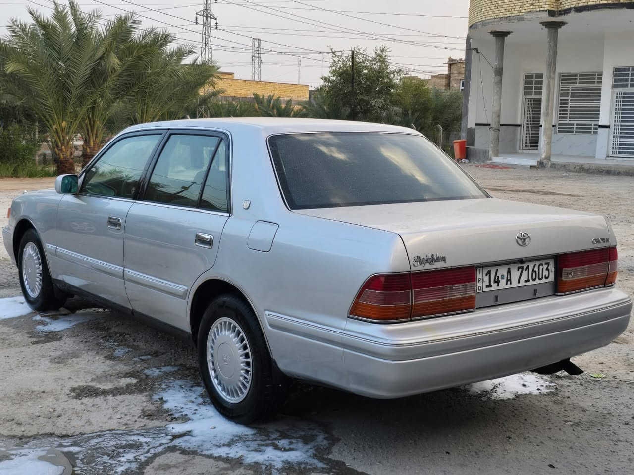 راس الثور تكم رقم بصره انكليزي باسمي سنويه 2030 هزه جديده تحويل مباشر مكفوله من الكص ونقل الجثه  والعيب الشرعي وكافه الاصوليات فول مواصفات خمس دكم تبريد خلفي وامامي تحويل النجف 100% حتى الدشبول ايسر بلاد مكينه وكير جدا 3000 فيفيتي حداديه جاهزه كهربائيات جاهزه ما بيها اي نقص سعر السياره 112 بيها مجال رقم الهاتف ***********كفاله
