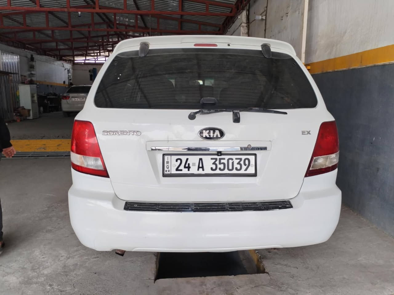 2005 محرك ٦ رقم ***********
