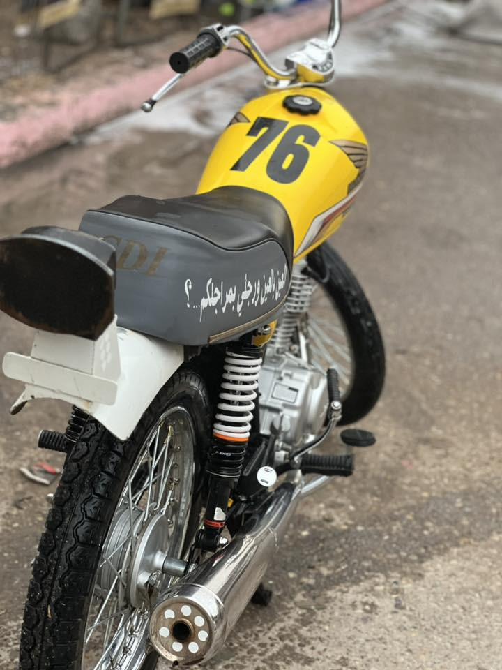 سلام عليكم.دراجه نامه شلامجه اصلي وشرط الفصله وشاصي نامه اصلي دراجه حلوه ومرتبه السعر 650.  ***********
