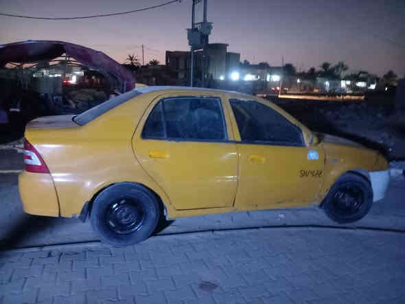 سلام عليكم اخوان سياره جيلي سيكي للبيع رقمها بصره راعيه ماوصله مكان السياره ديوانية السعر 7وبيه مجال حك الجيه شغاله السياره وهذه رقمي ***********
