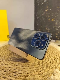 TECNO SPAPK 20 Pro للبيع ذاكره 256 عشوائيه 8  07709141497