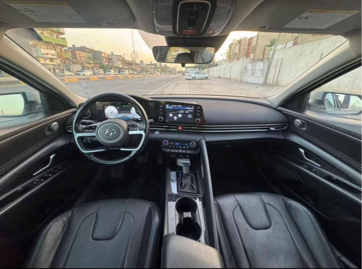 هونداي الانترى هايبرد وارد أمريكي موديل 22 السيارة فول فتحة فول بصمة هند بريك بصمة كشنات جلد تحكمات إستيرين تبريد ثلج محرك 1600 تيربو تشغيل عن بعد بيها مواصفات اهواي ماذكرتهن لون إسمنتي المرغوب صورها كدامك وصور الحادث موجودات عند المراسلة المكان بعداد عبيدي***********سعر 155وبيها مجال للطبين
