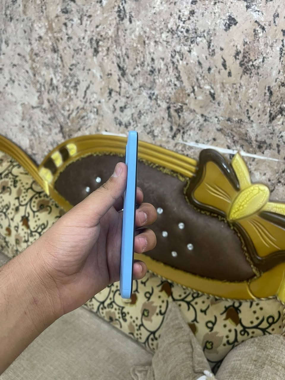 سلام عليكم هونر x5b plas جهاز جديد ذاكره 64بي فقط فطر بضهر خفيف مماثر السعر 100بي مجال مكان بغداد الشعب لاتصال ***********
