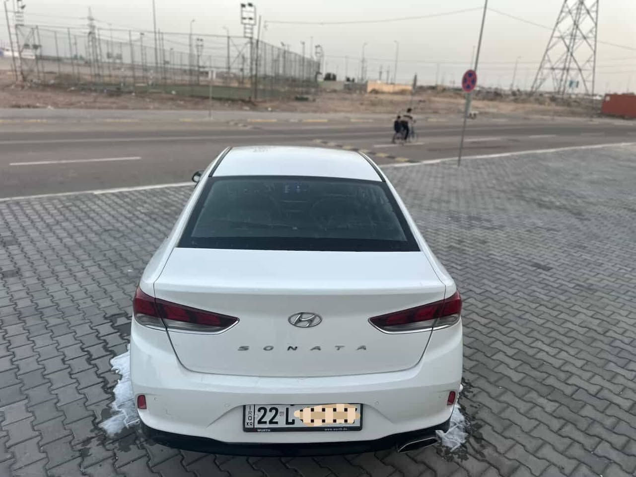 سلام عليكم 
سوناته 2020 ادوت كصه دخول جديد 
سياره جاهزه كير محرك حداده كفاله تبريد ثلج تخم تاير جديد محرك 2400 دوش  بانزين اصل شاشه كامره  كشنات جلد تدفئه تبريد مرايات شفط شاره مرايات نضام يكو تحكم ستيرن 
سياره جاهزه احله من الصور
متؤم شمالي نكليزي  السعر68$ العنوان بصره📍
الهاتف ***********
