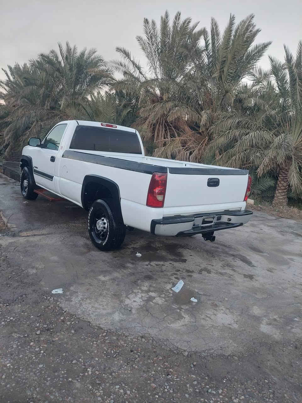 مزاد للبيع بصره *********** ماشيه ٧٩ الف سياره جديده
