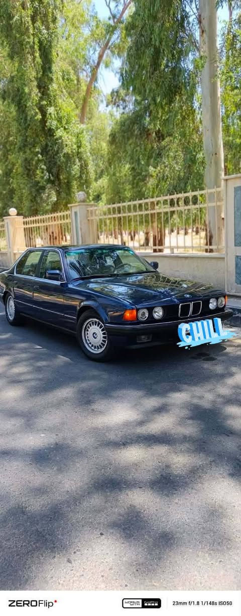 BMW.730Li
داخل جلد اسود 
تبريد قطعتين ثلج 
تدفئه 
صبغ جماليه 
تايرات جدد 
طخمها جديد اصلي 
كير مكينه شرط 
جامات كهرب 
مرايات كهرب 
قفل مركزي سنتر لوك 
سياره حيل حلوه ونضيفه


**إذا كنت صاحب هذا الإعلان وتريد حذفه لأي سبب، رجاءا أرسل رسالة إلى الدعم الفني**