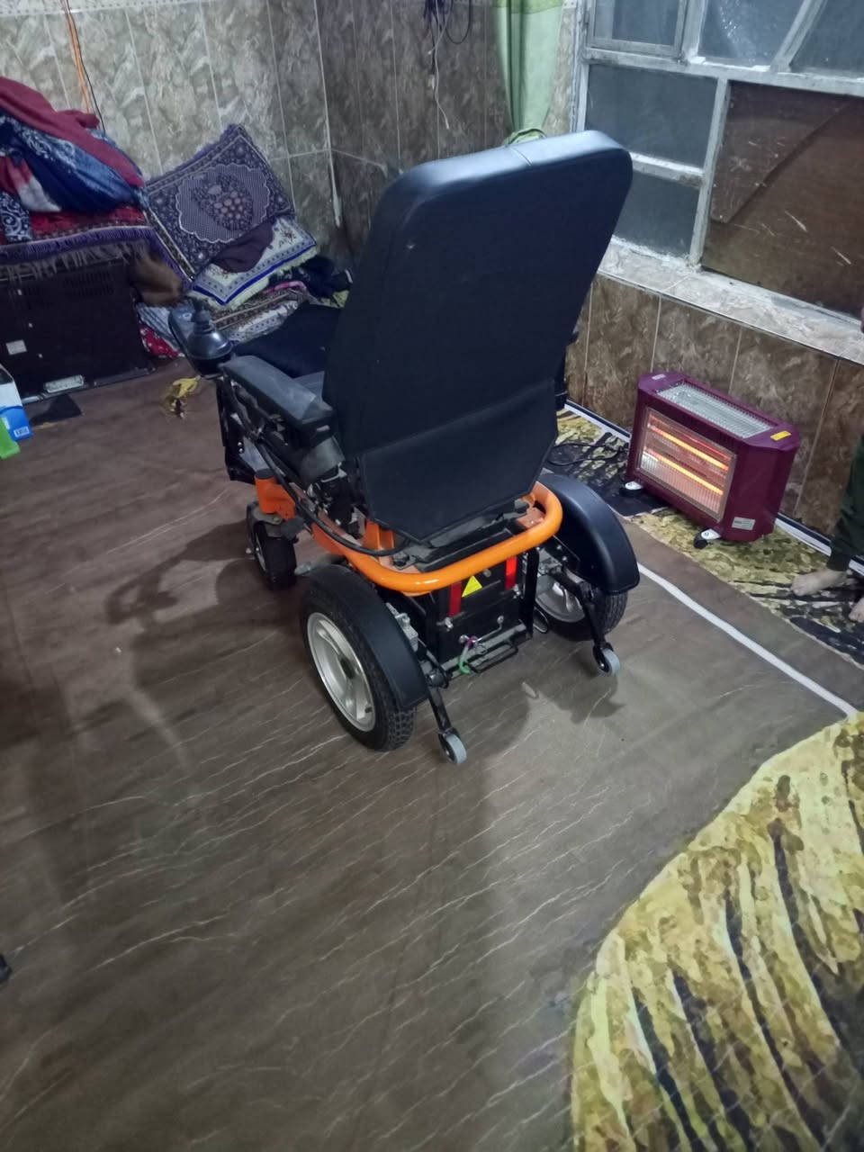 السلام عليكم شباب عربانة شحن مال ناس اكبار بل عمر جديده استخدام اقل الشهر السعر 400 وبيها مجال الاستفسار *********** نصير الكعبي
