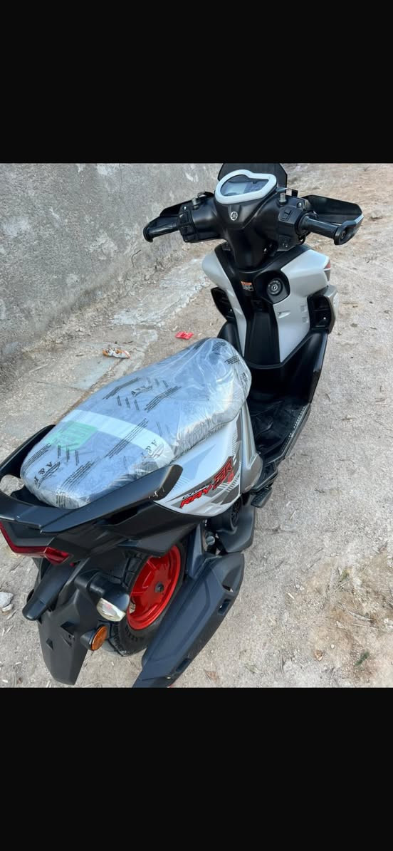 للبيع زت ار23
ماشيه3000 
عنوان سماوه
***********
