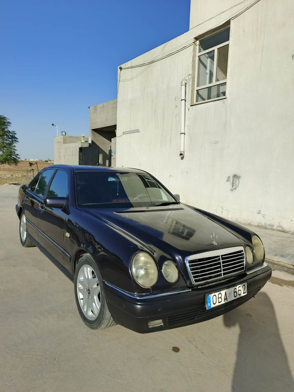 بنوسه ماسليس عفريت مؤديل ١٩٩٨مه كينه ٣٢٠ عه دل مه رغوب فؤل مواسه فاته ته نها سلايت نيه گير و مه كينه و ته بريد به شه رت سه ياره كه سبوغ عامه بؤ جواني  مه نه فيست اينتساخ من به علوج ده فرؤشت به شه رتي مالي كه س نه بيت و باره ي كه سي تيدانه بيت سحري 38 وه ره قه و كه ميك مه جال ته نها فرؤشتنه  *********** أربيل, العراق
