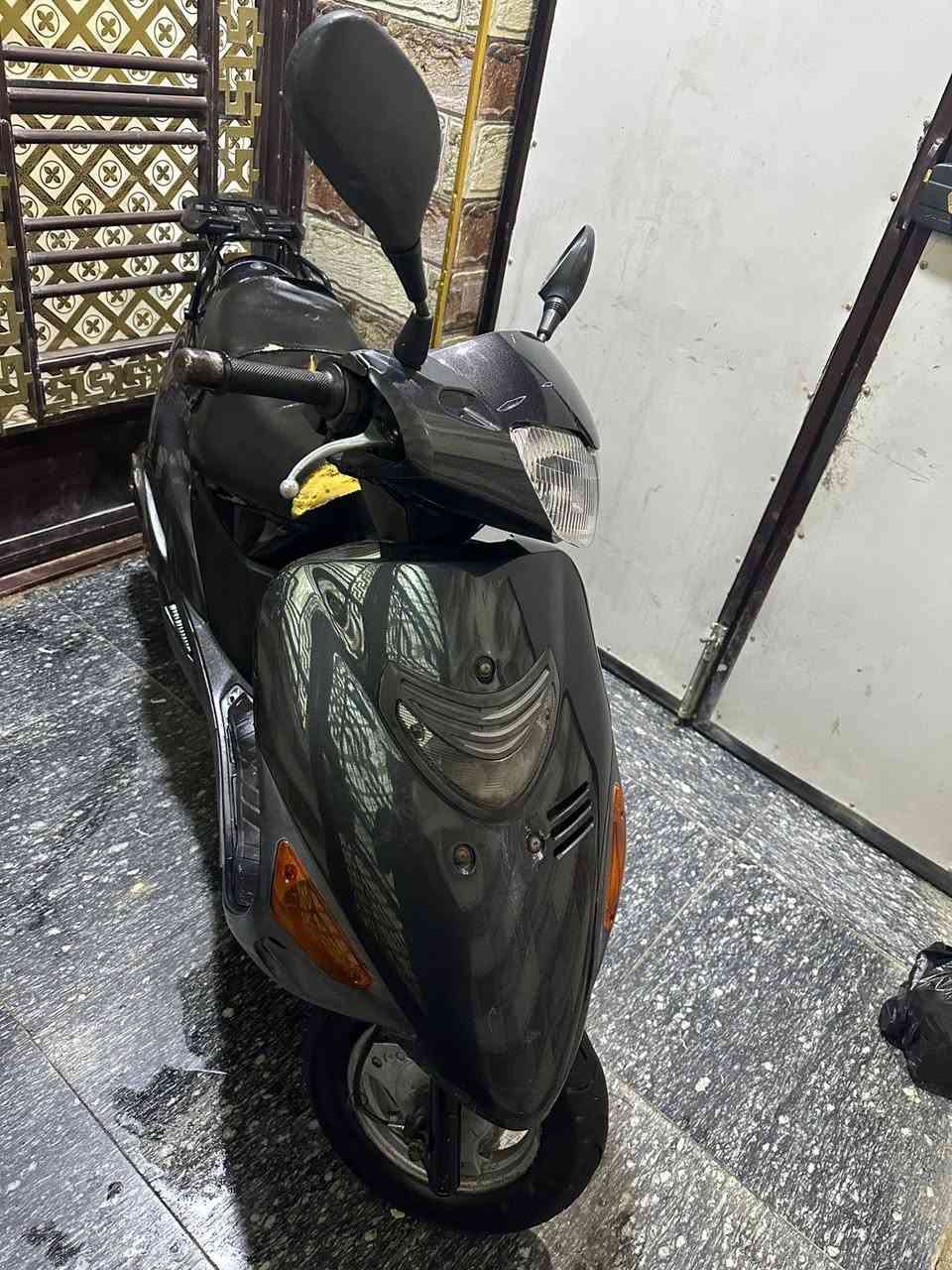 السلام عليكم سوزوكي فكستار محرك ١٥٠ رقم بغداد باسمي كفاله من كلشي مكفوله مابيها نقص تحويل مباشر مكاني بغداد الكاظميه سعرها ١٥ ورقه وبيها مجال ***********
