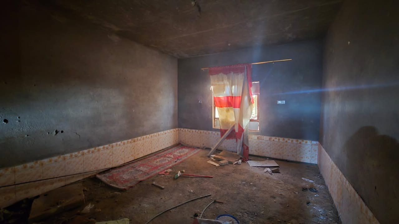 بيت زراعي قرب البراز ***********واتساب او اتصال على الخط ما متواجد فيس بوك
